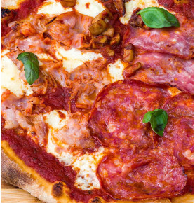 Pizza Quattro Stagioni Pizza Quattro Stagioni